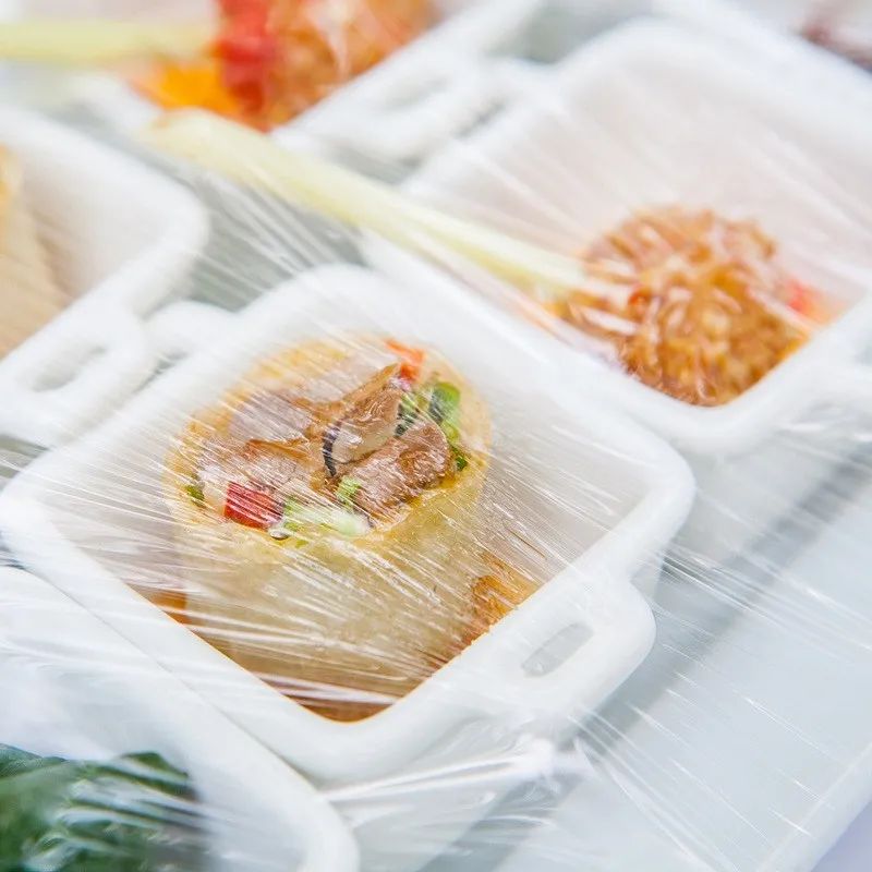 Пленка пищевая п/э 30см х 200м 7мкм прозрачная