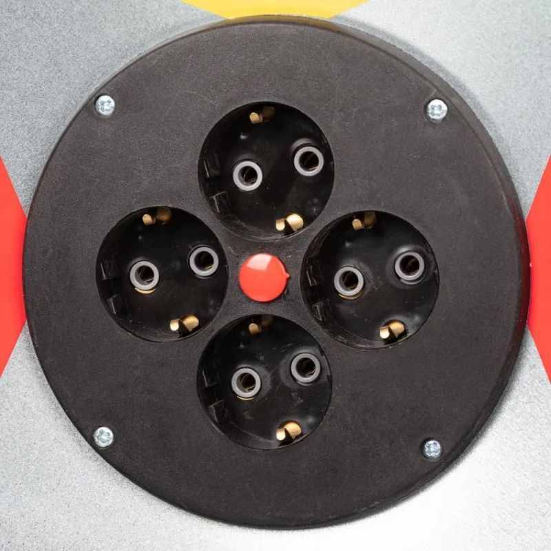 Удлинитель 50 м метал. катушка LUX КГ 3x1.5кв.мм, 16А,4 розетки с з/к44150