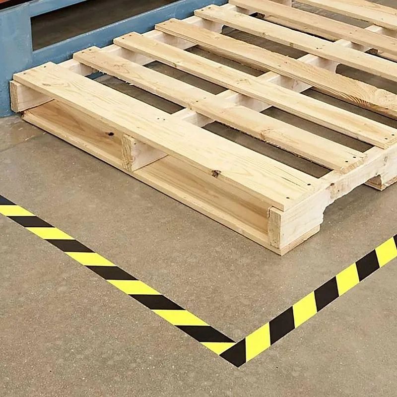 Лента для разметки ПВХ 75мм х 30м желто-черная (KM