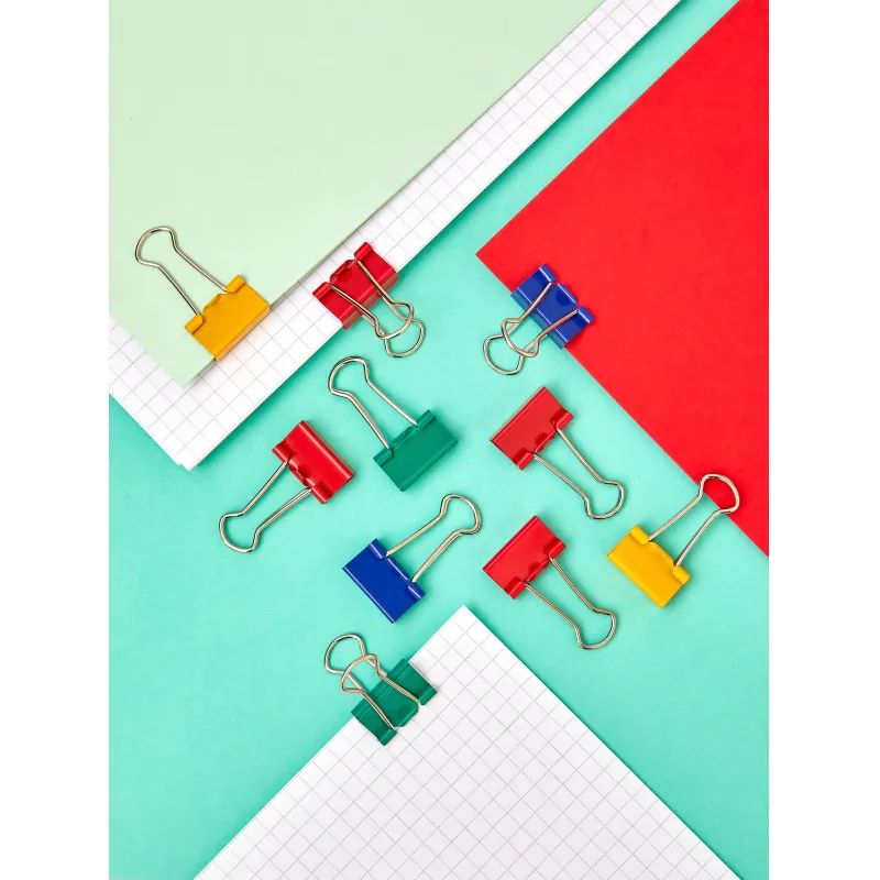 Зажимы для бумаг 19мм 48шт./уп. Комус цветные, в пласт. боксе
