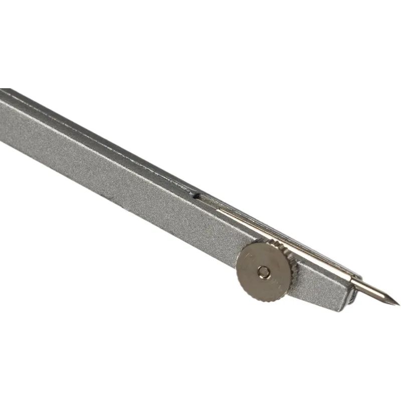 Готовальня Attache циркуль 140 мм, точилка, в пластиковом пенале S03002E