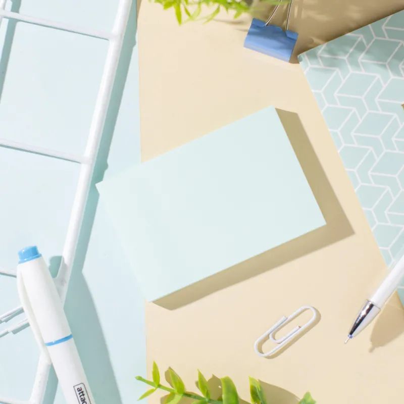 Стикеры ATTACHE с клеев.краем 76х51 голубой 100л