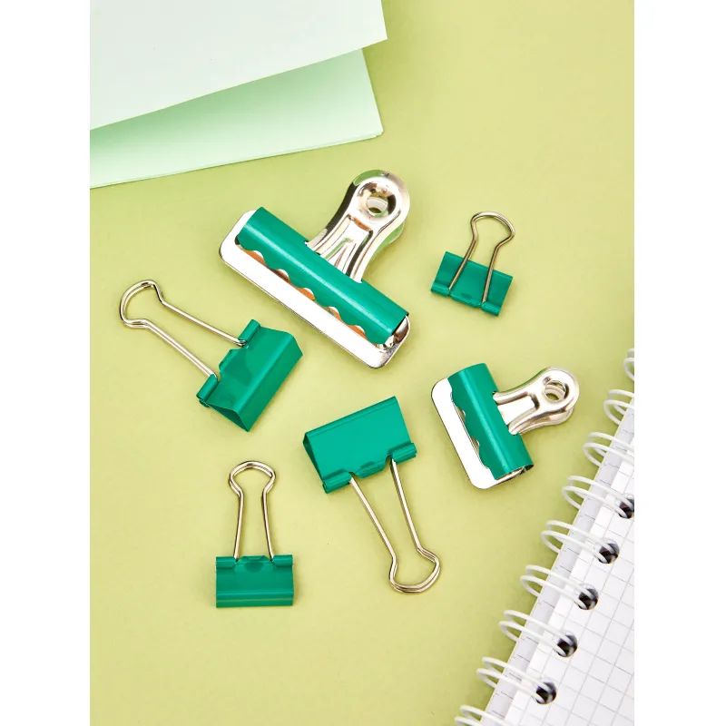 Зажимы для бумаг 19мм 48шт./уп. Комус цветные, в пласт. боксе