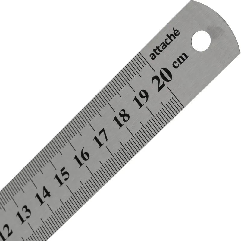 Линейка металлическая 20 см Attache
