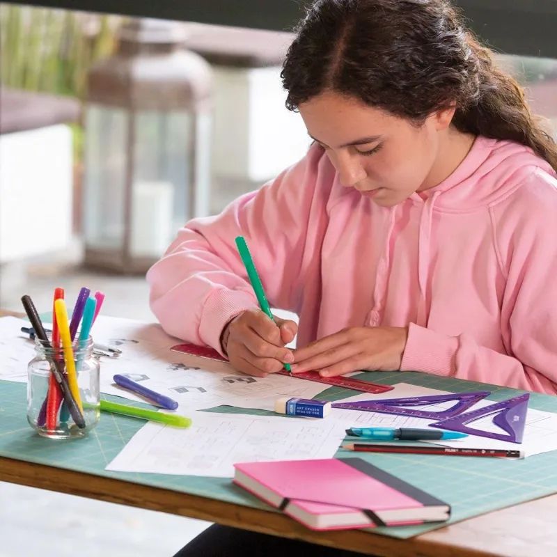 Milan Набор чертежный большой Flex & resistant цвет розовый