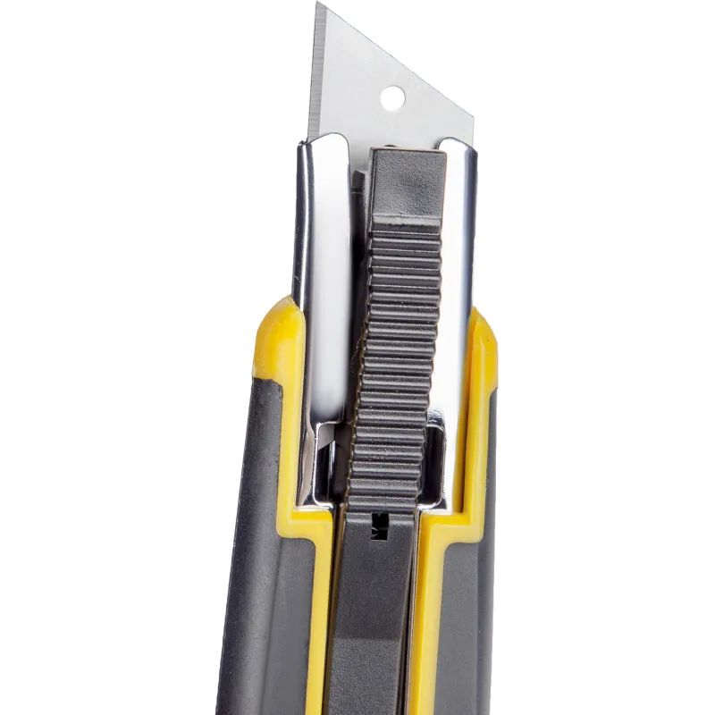 Нож промышленный 18 мм Attache Selection с возвр.пружиной, с резин.руч.