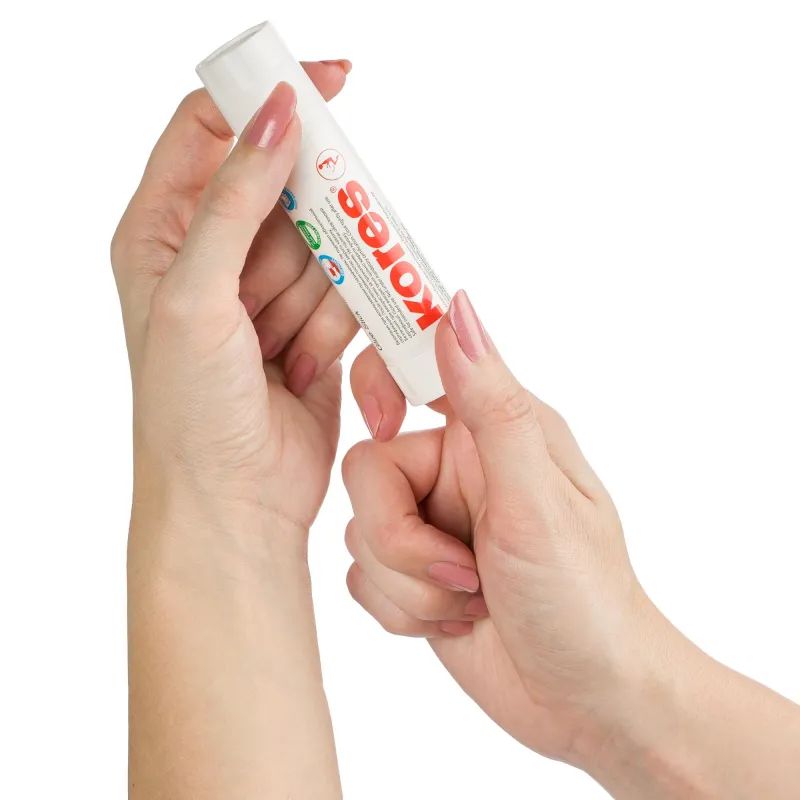 Клей-карандаш 20г KORES paper Stick 17203