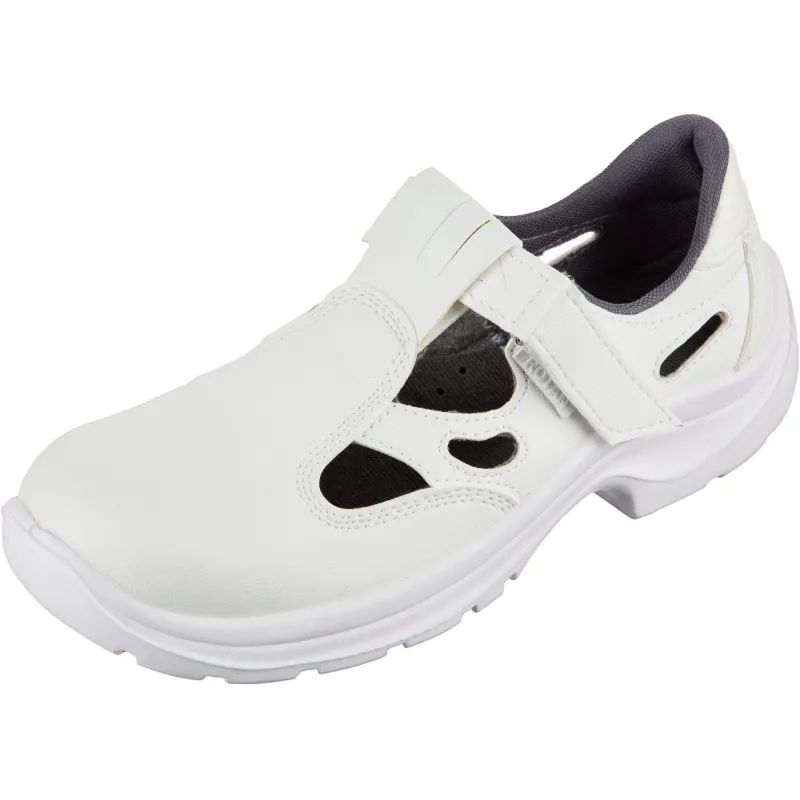 Полуботинки с перфорацией Brener 06102 белые (р.38)