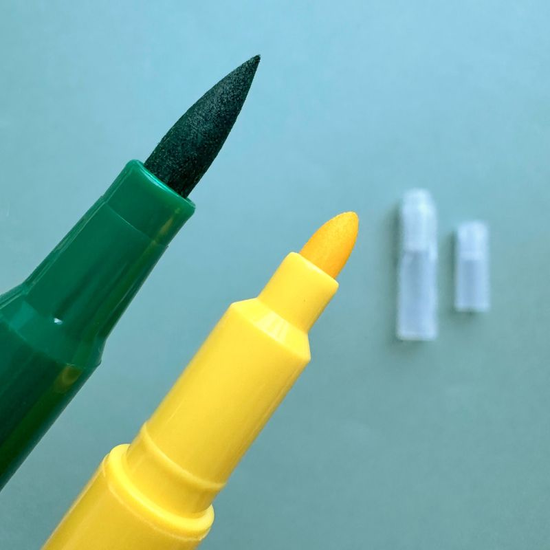 Фломастеры КИСТОЧКИ ДВУСТОРОННИЕ FUNCOLOR 12цв,в пластиковом пенале 32-0047