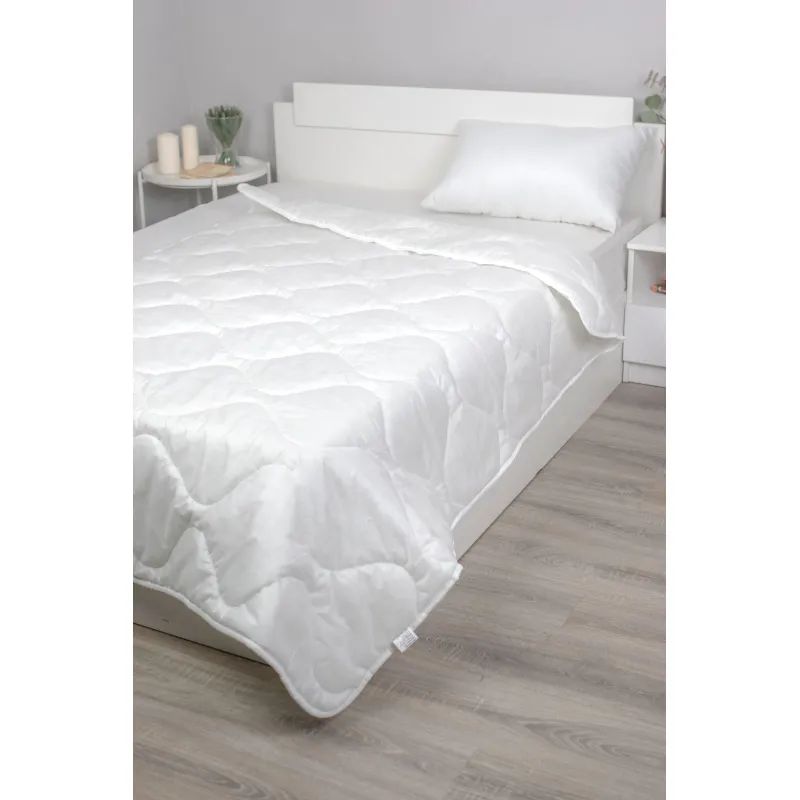 Одеяло 140х205 файбер, спандбонд 300 гр/м2